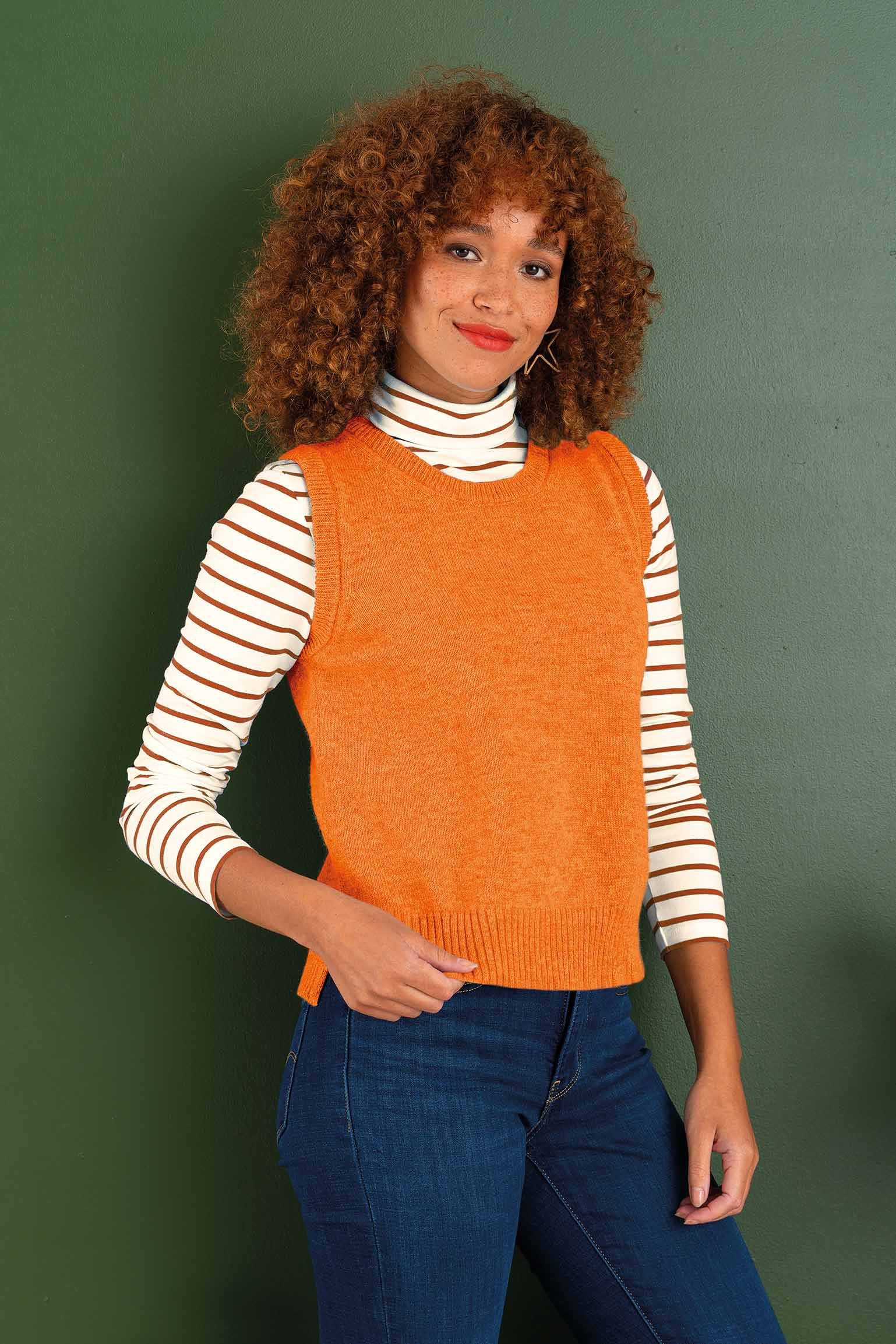 Cotton roll clearance neck top